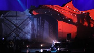 Josh Groban – visuals for Straight To You tour